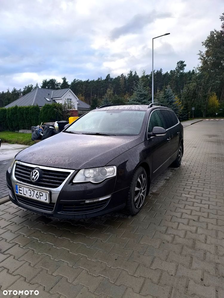 Volkswagen Passat 1.8 TSI Comfortline - 2