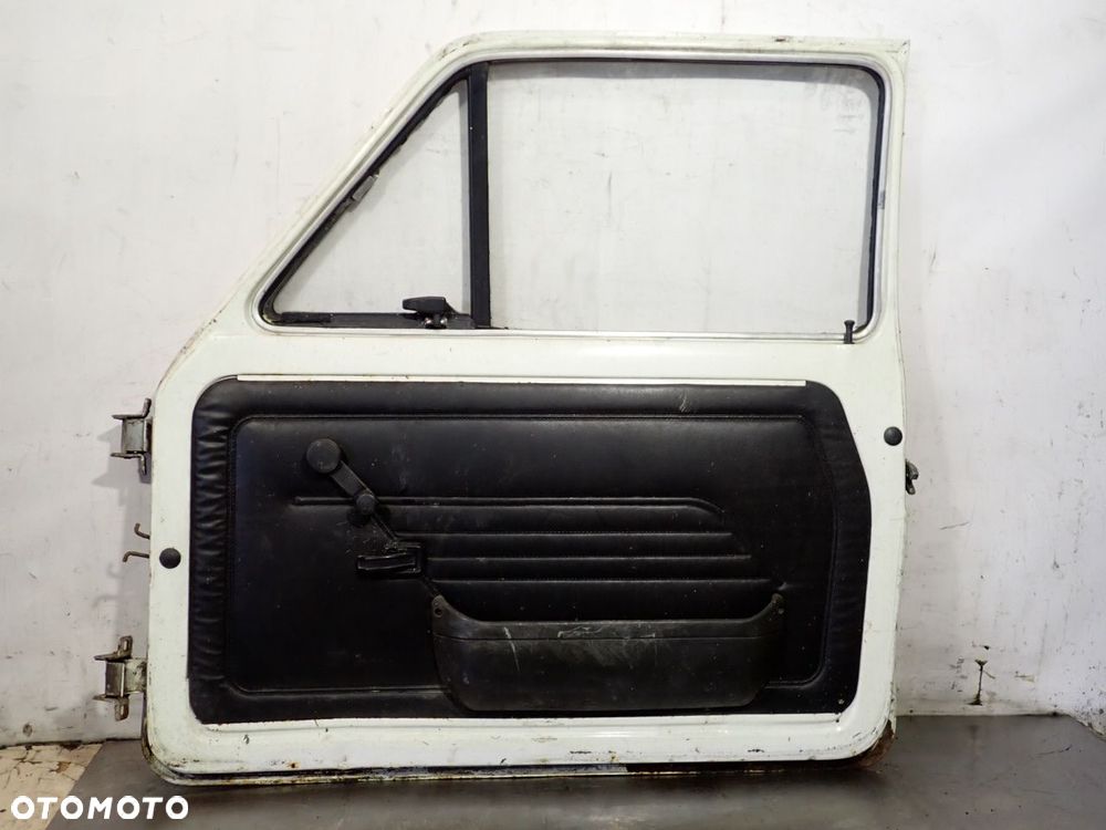 DRZWI PRAWY PRZÓD FIAT 126P - 12