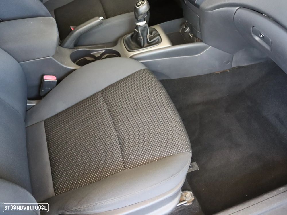 Hyundai i30 CW 1.4 CVVT Blue Comfort - 13