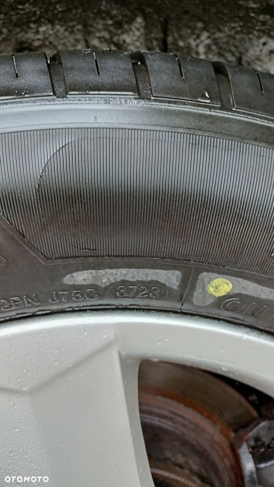 Nissan Qashqai 1.6 visia - 9