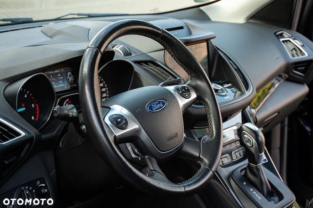 Ford Kuga - 29