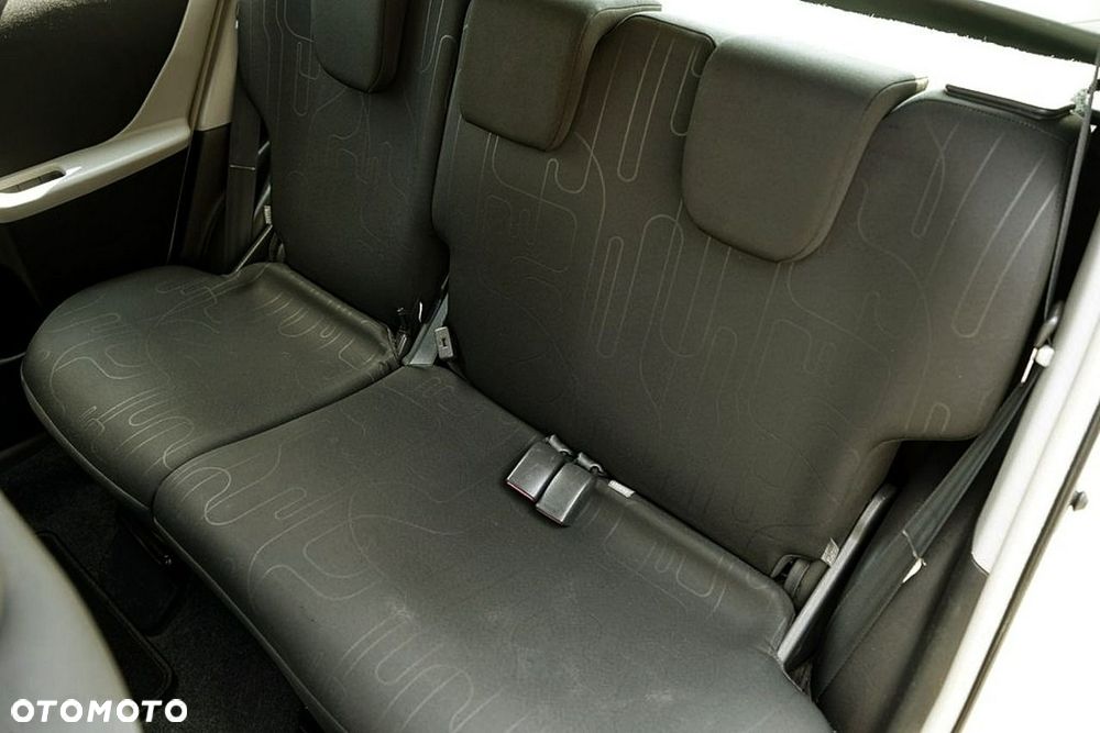 Toyota Yaris - 19