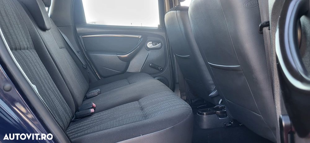 Dacia Duster 1.6 16V 4x2 Ambiance - 23