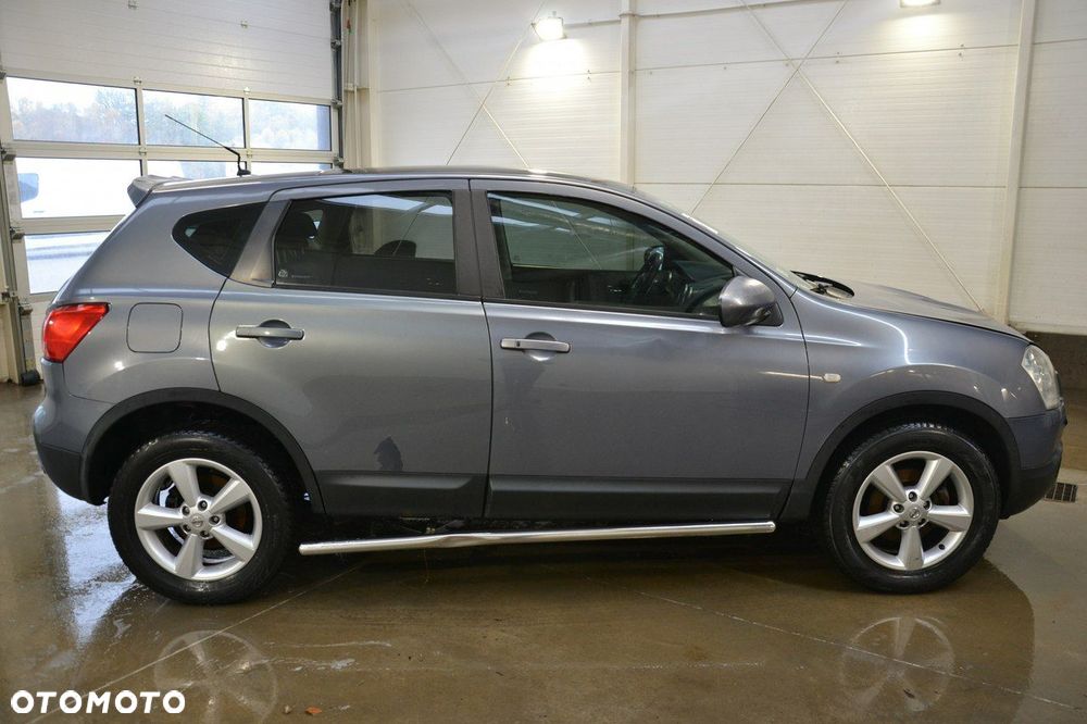 Nissan Qashqai - 8