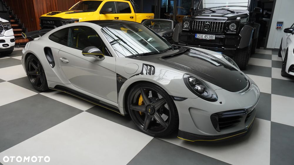 Porsche 911 Turbo S - 2