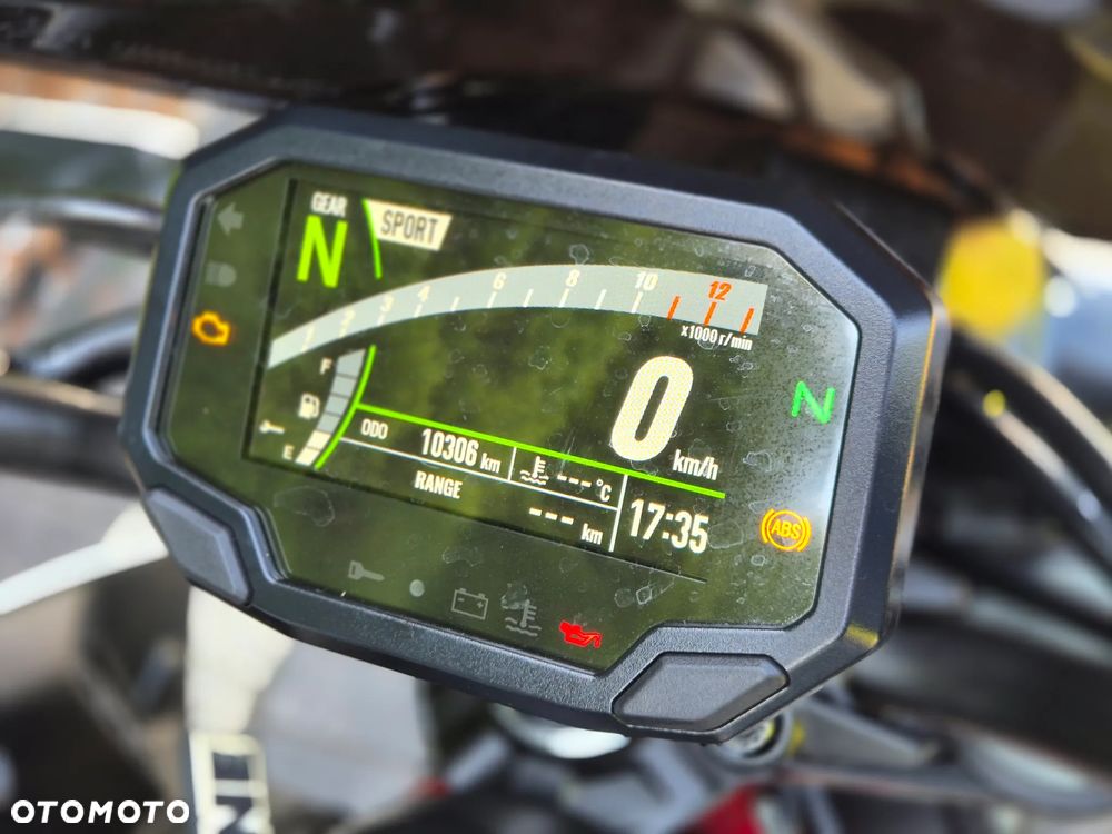 Kawasaki Z 900 - 7