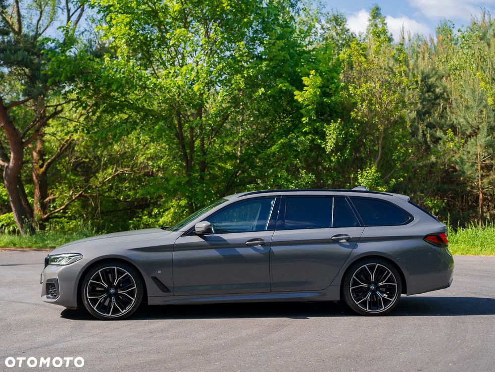 BMW Seria 5 540d xDrive mHEV M Sport sport - 13