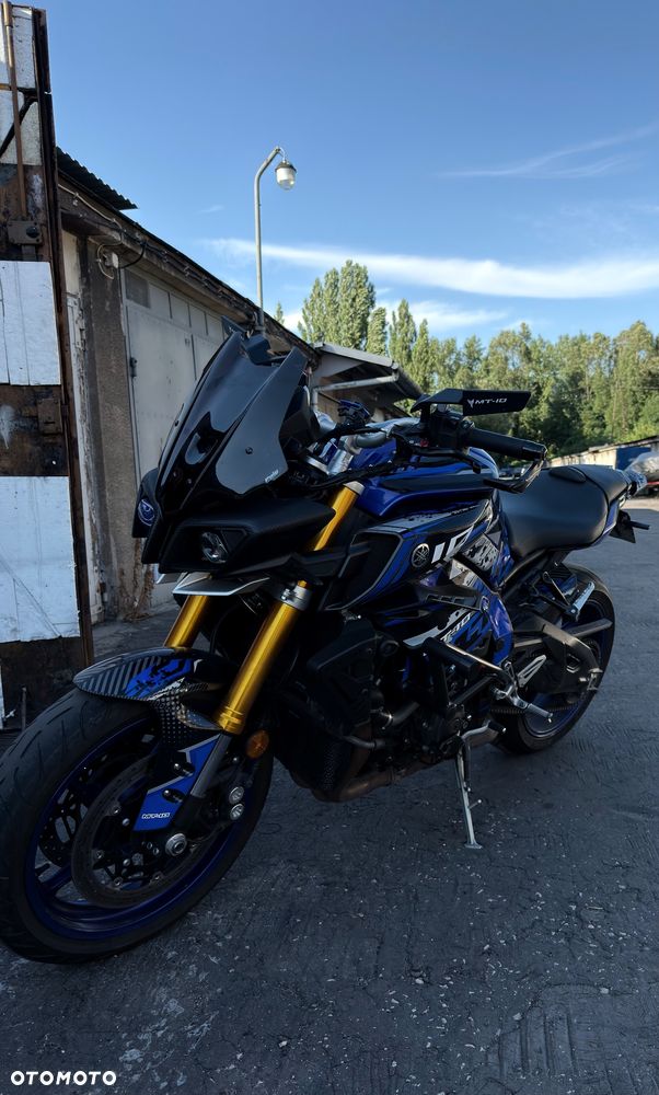 Yamaha MT - 1