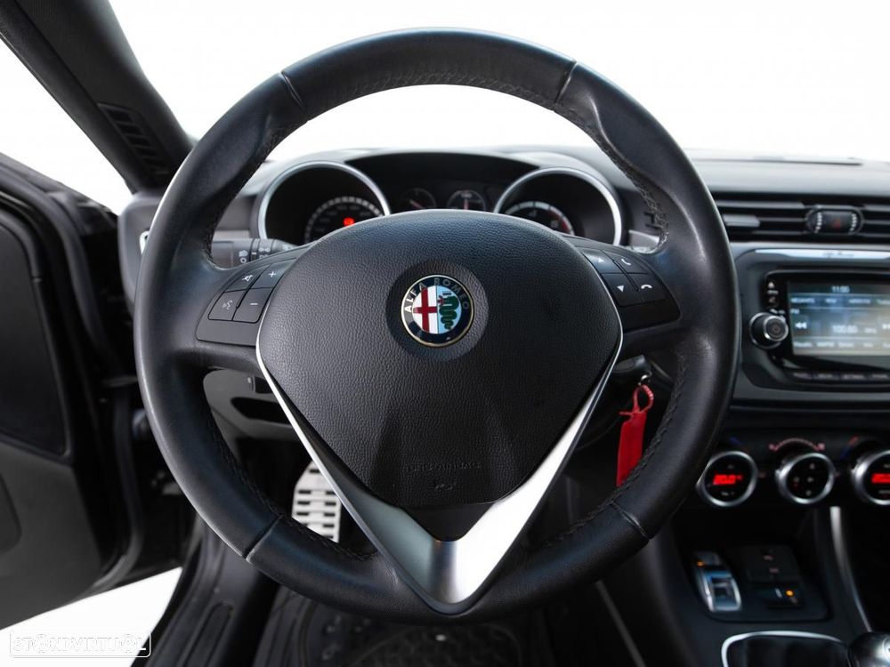 Alfa Romeo Giulietta - 14