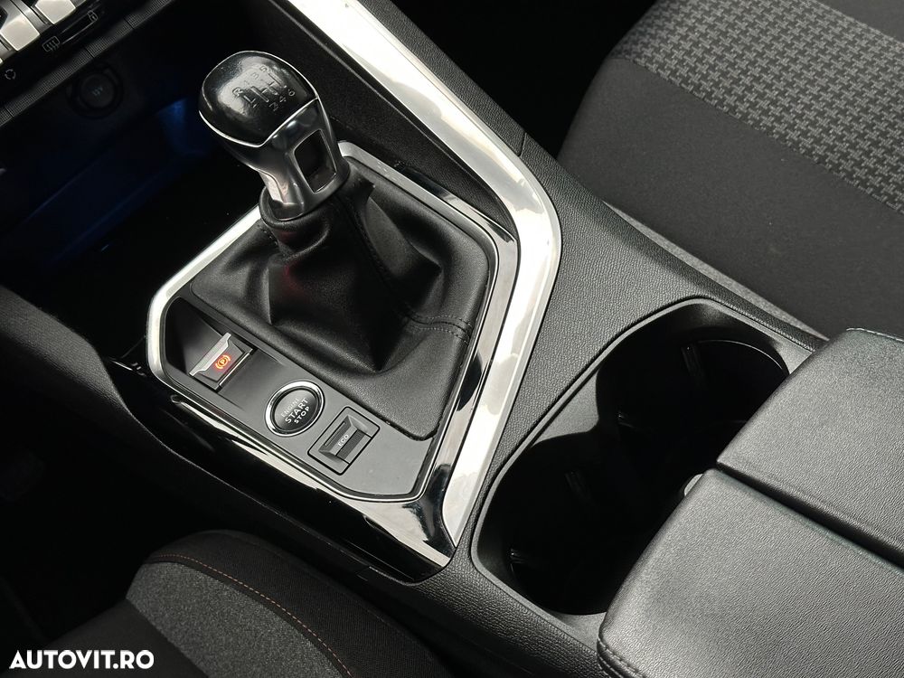 Peugeot 3008 1.5 BlueHDI 130 S&S BVM6 Active Pack - 10