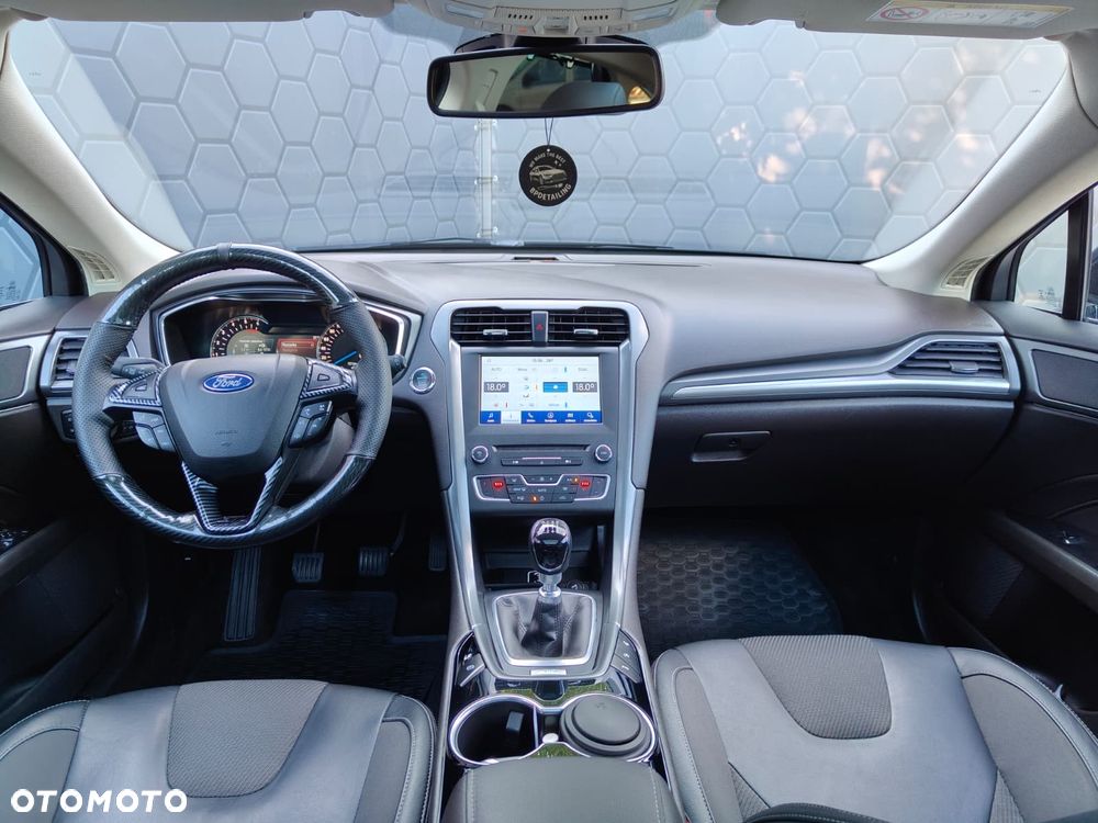 Ford Mondeo 2.0 TDCi Silver X (Amb.) - 17