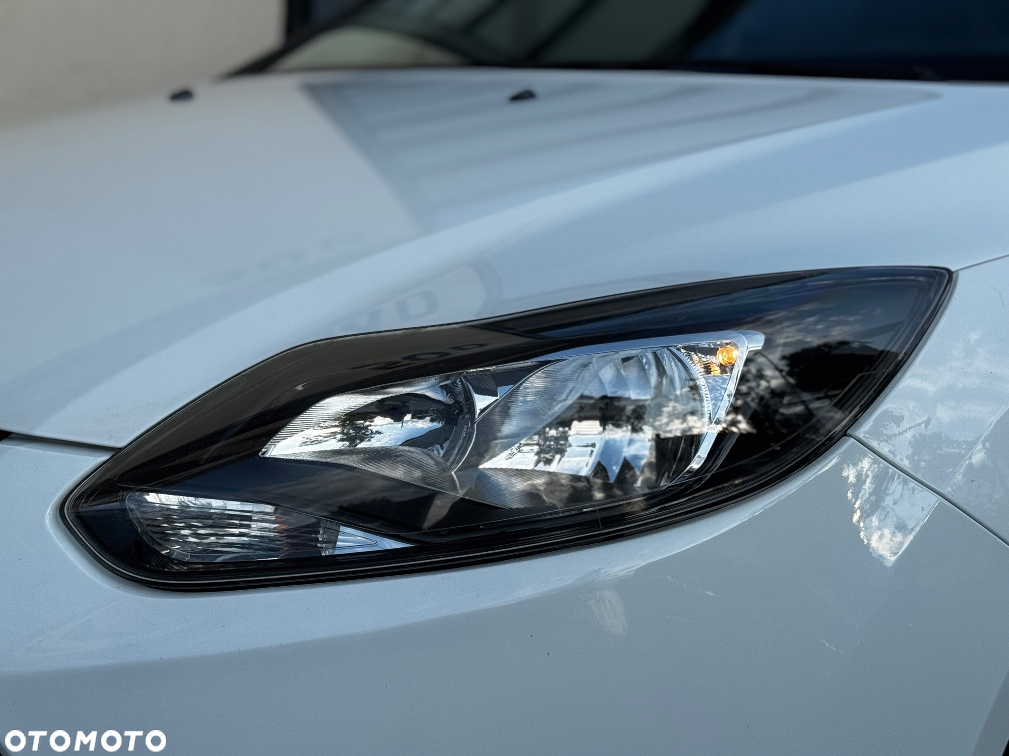 Ford Focus 1.0 EcoBoost Hybrid ST-LINE - 2