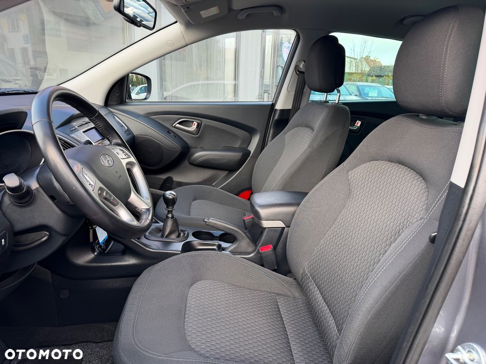 Hyundai ix35 - 11