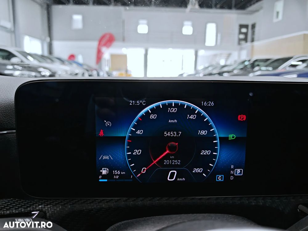 Mercedes-Benz CLA 200 d 8G-DCT - 29