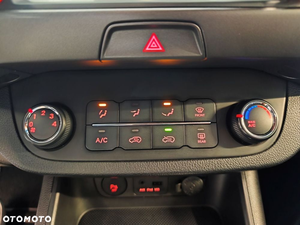 Kia Sportage 2.0 CVVT 4WD Spirit - 13