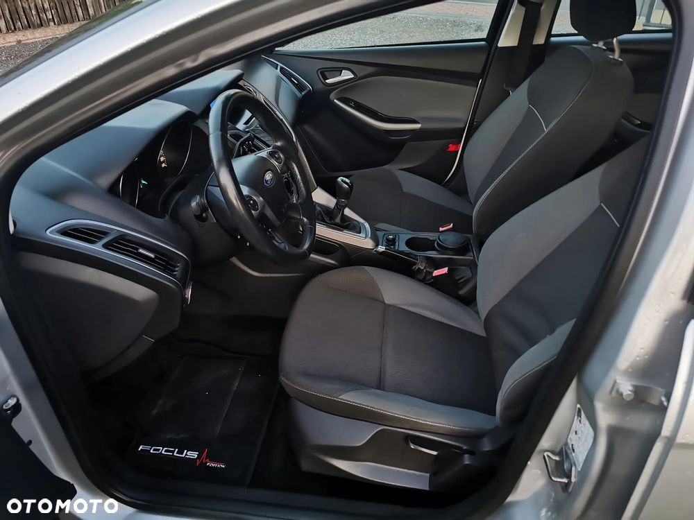 Ford Focus 1.6 Trend - 11