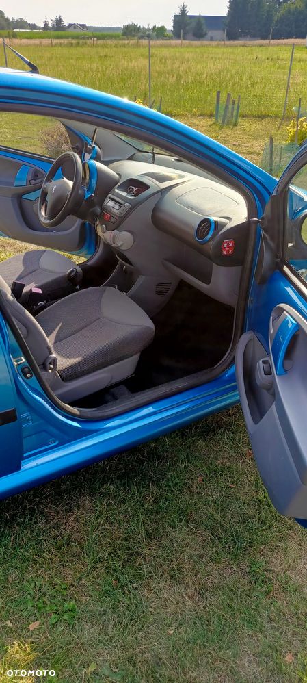 Peugeot 107 - 11