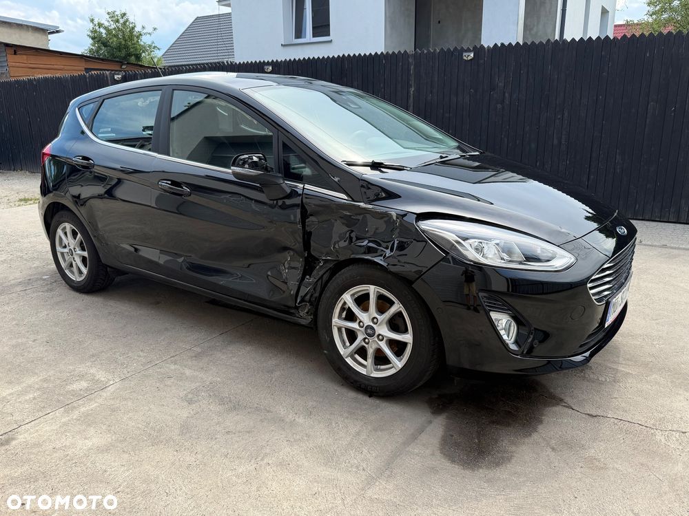 Ford Fiesta 1.1 S&S TITANIUM - 6