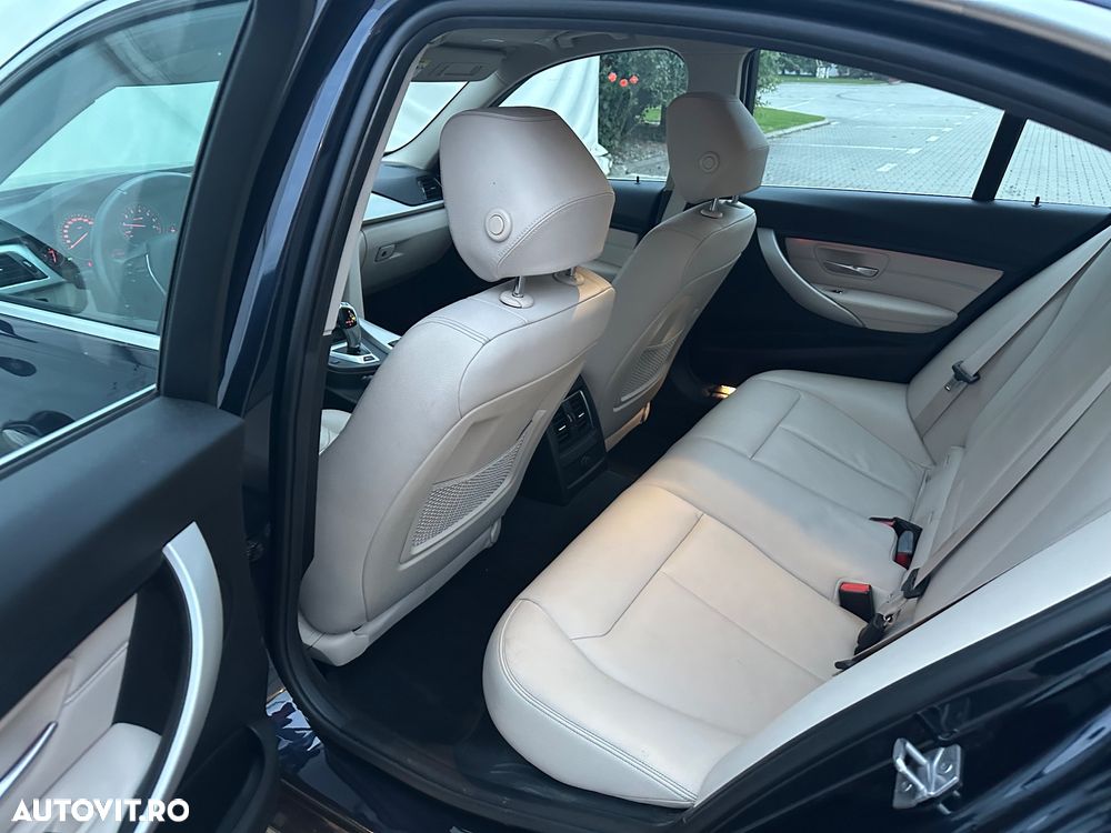 BMW Seria 3 330e iPerformance M Sport - 6