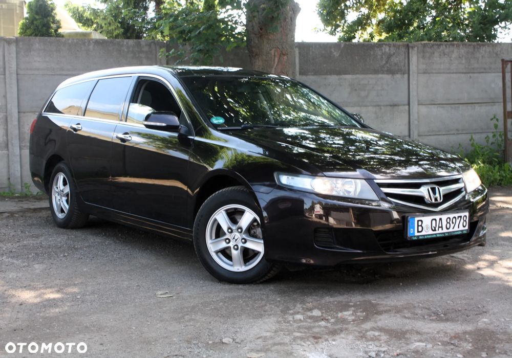Honda Accord 2.0 i Sport - 1