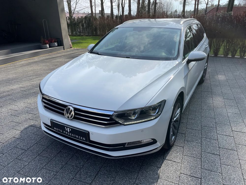 Volkswagen Passat 2.0 TDI (BlueMotion Technology) Highline - 27