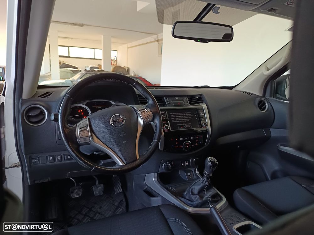 Nissan Navara 2.3 dCi CD 4WD N-Connecta - 9