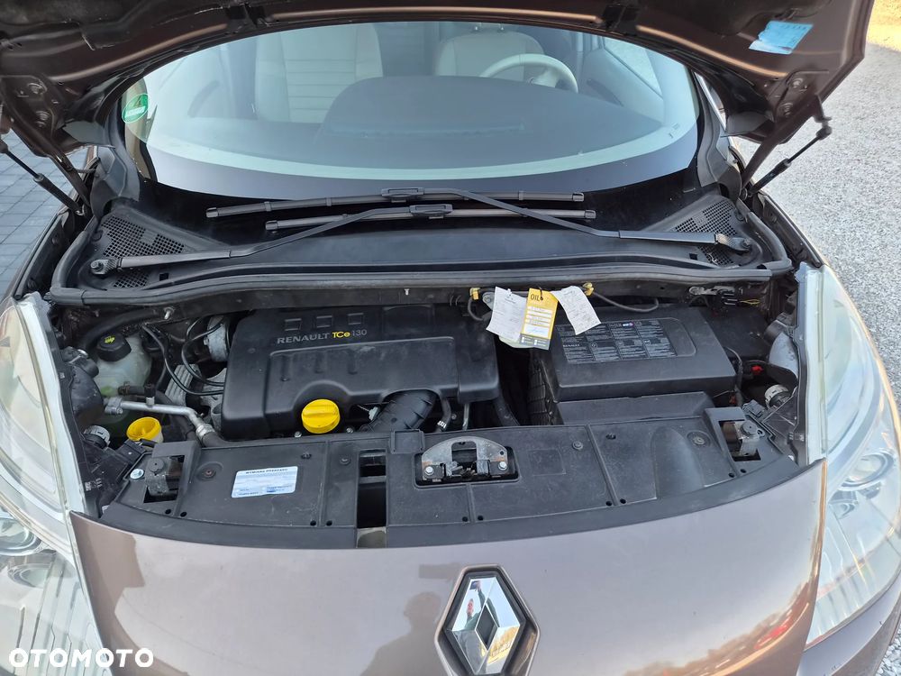Renault Grand Scenic - 31