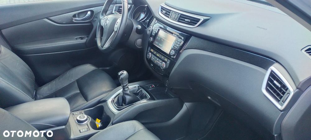 Nissan X-Trail 1.6 DCi ALL-MODE 4x4i Tekna - 26