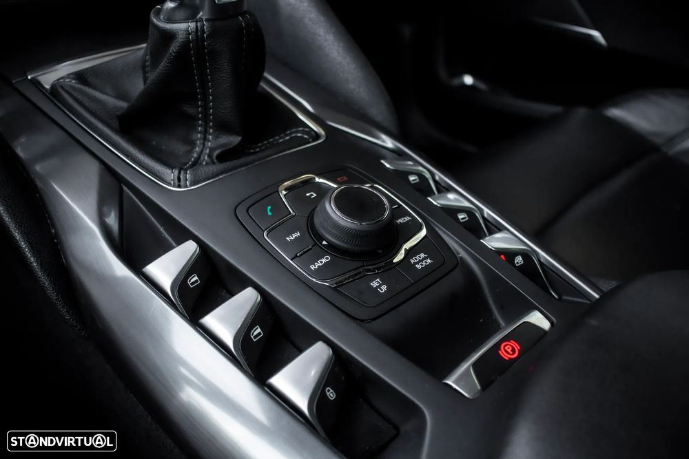 Citroën DS5 THP 200 SoChic - 18