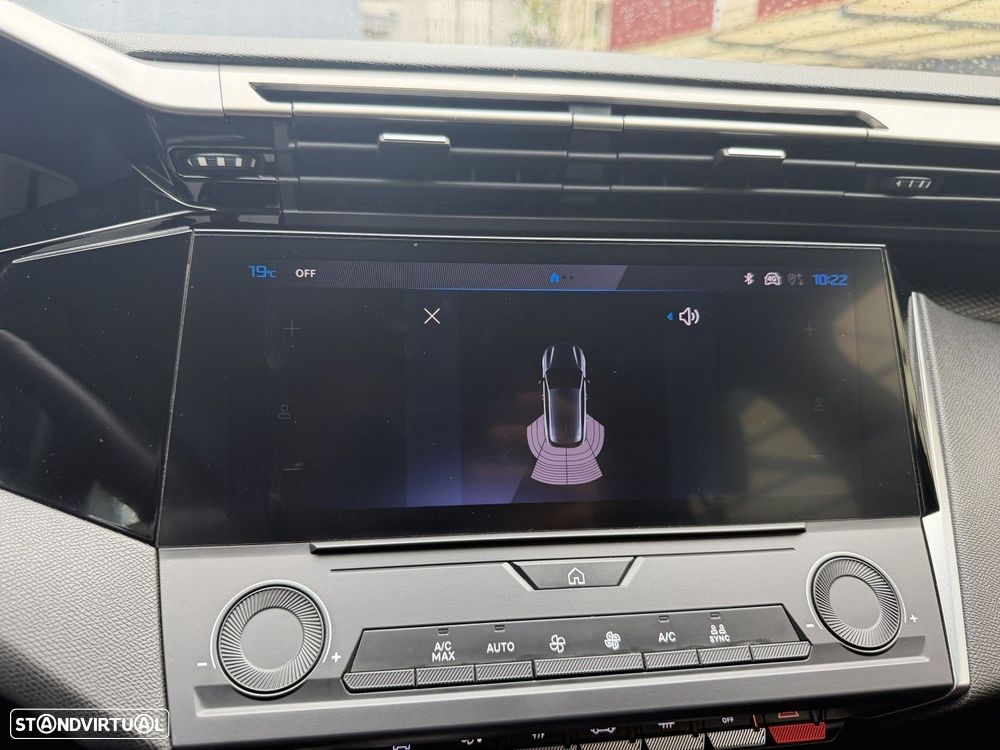 Peugeot 308 1.6 Hybrid Allure Pack e-EAT8 - 27