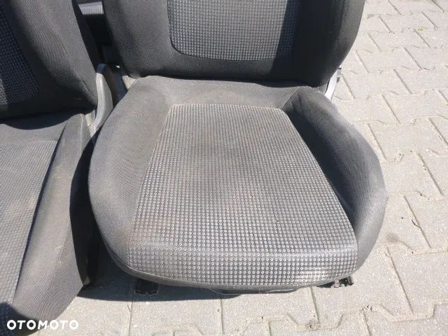 FOTEL FOTELE LEWY PRZÓD PRAWY PRZÓD + TYLNA KANAPA OPEL CORSA D 5D - 26