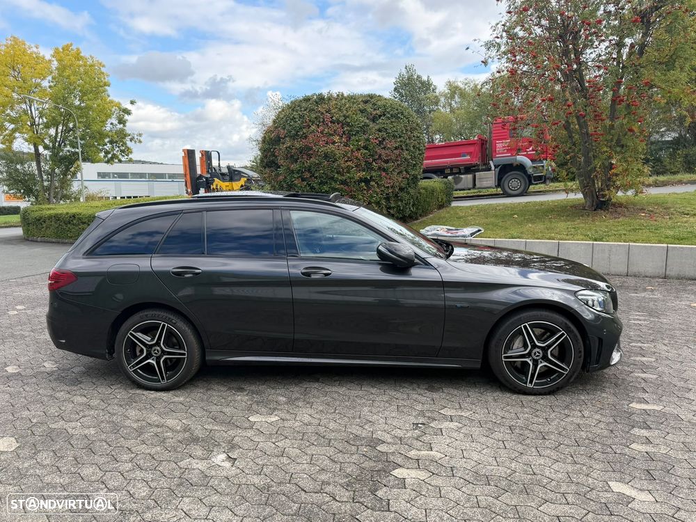 Mercedes-Benz C 300 de T 9G-TRONIC AMG Line - 4