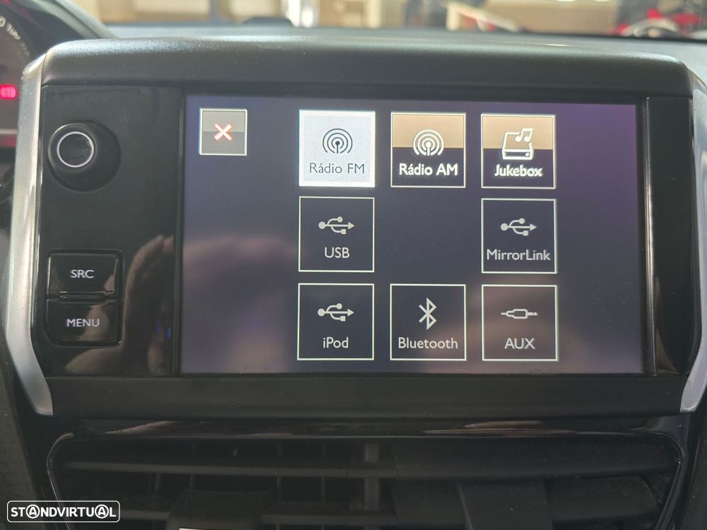 Peugeot 2008 1.2 PureTech Allure - 22