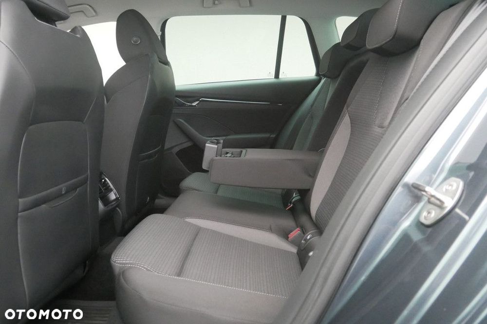 Skoda Octavia 2.0 TDI Ambition DSG - 15