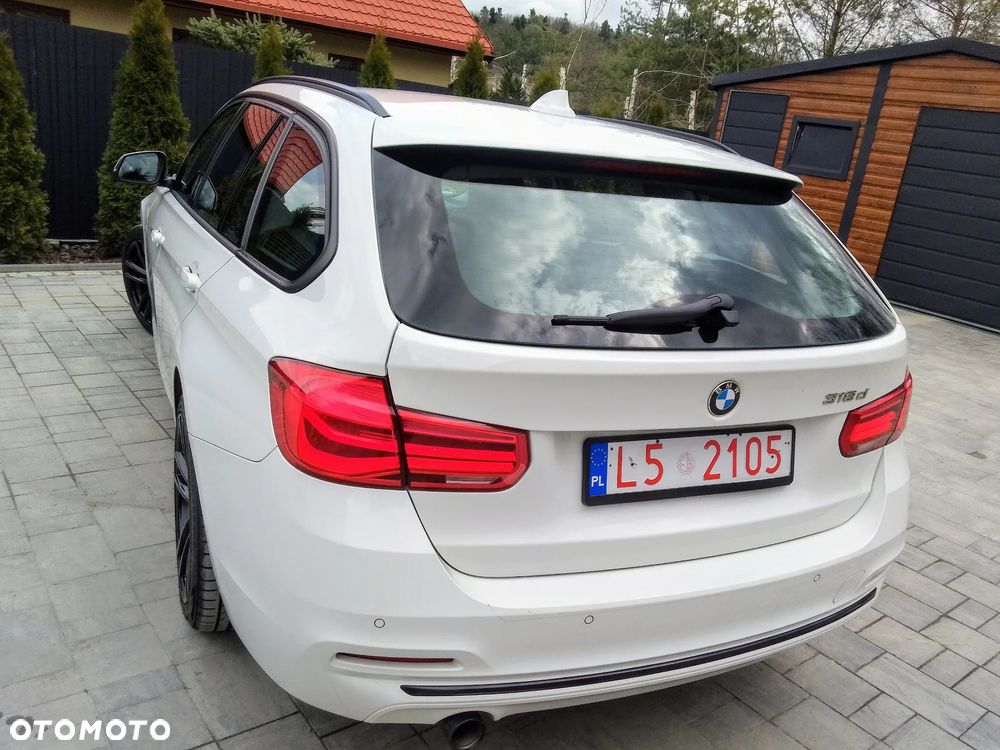 BMW Seria 3 - 34
