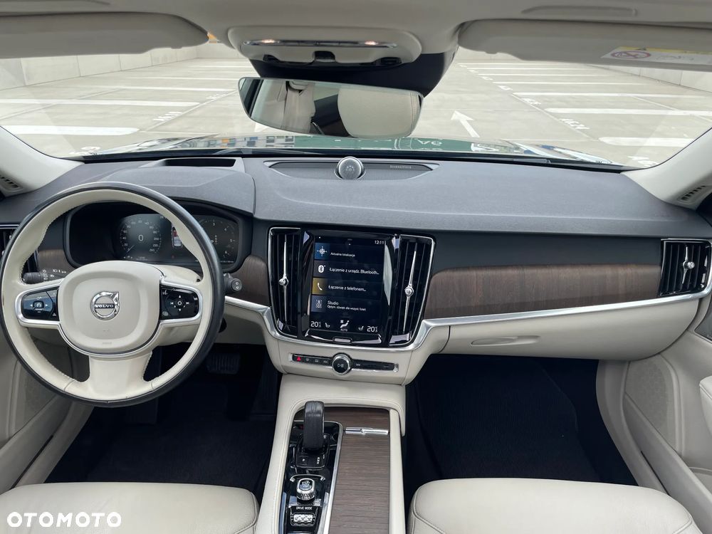 Volvo V90 Cross Country B5 D AWD Pro - 29
