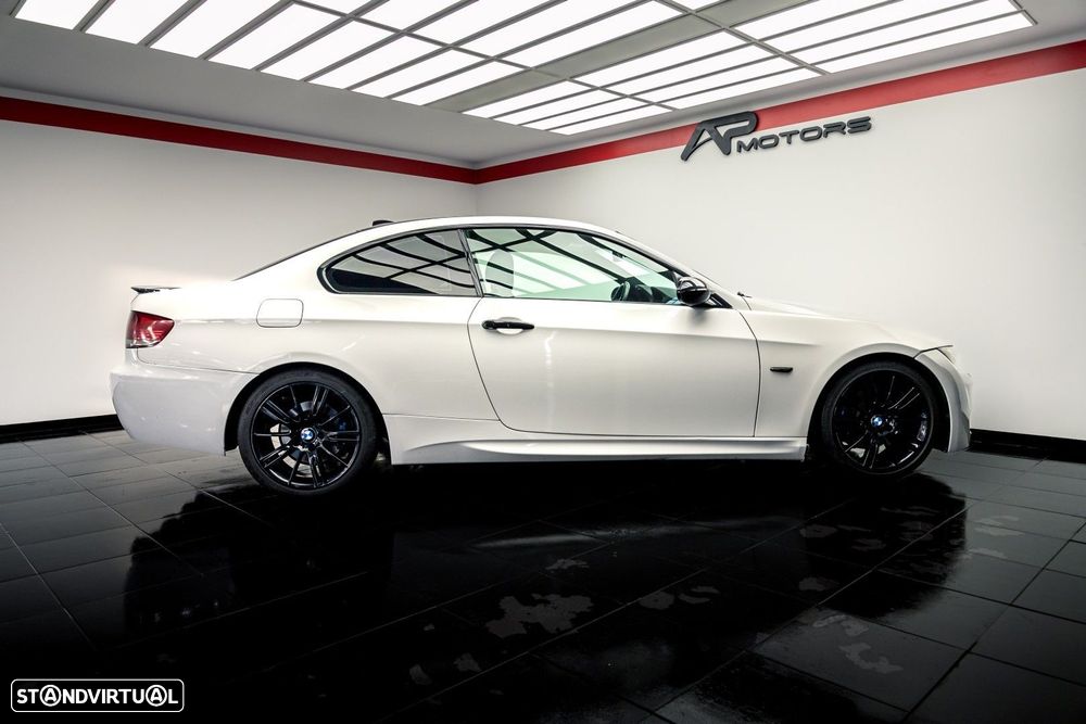 BMW 320 d Coupe - 11