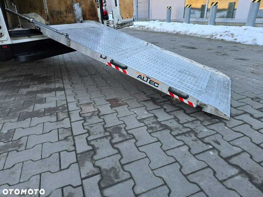 Iveco Daily 35C16 V - 15