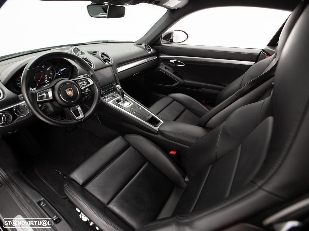 Porsche 718 Cayman - 6