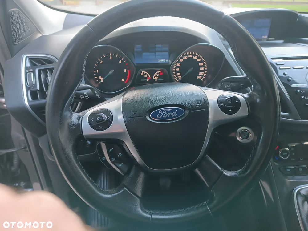 Ford Kuga 2.0 TDCi 4WD Titanium Plus - 12