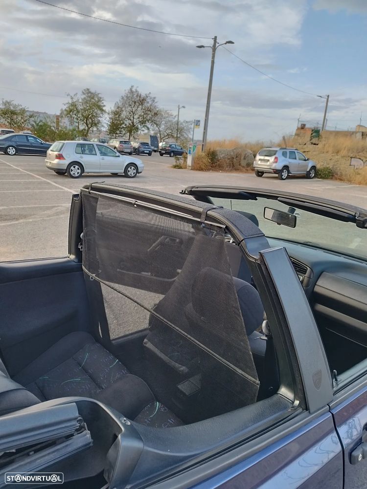 VW Golf Cabriolet - 12