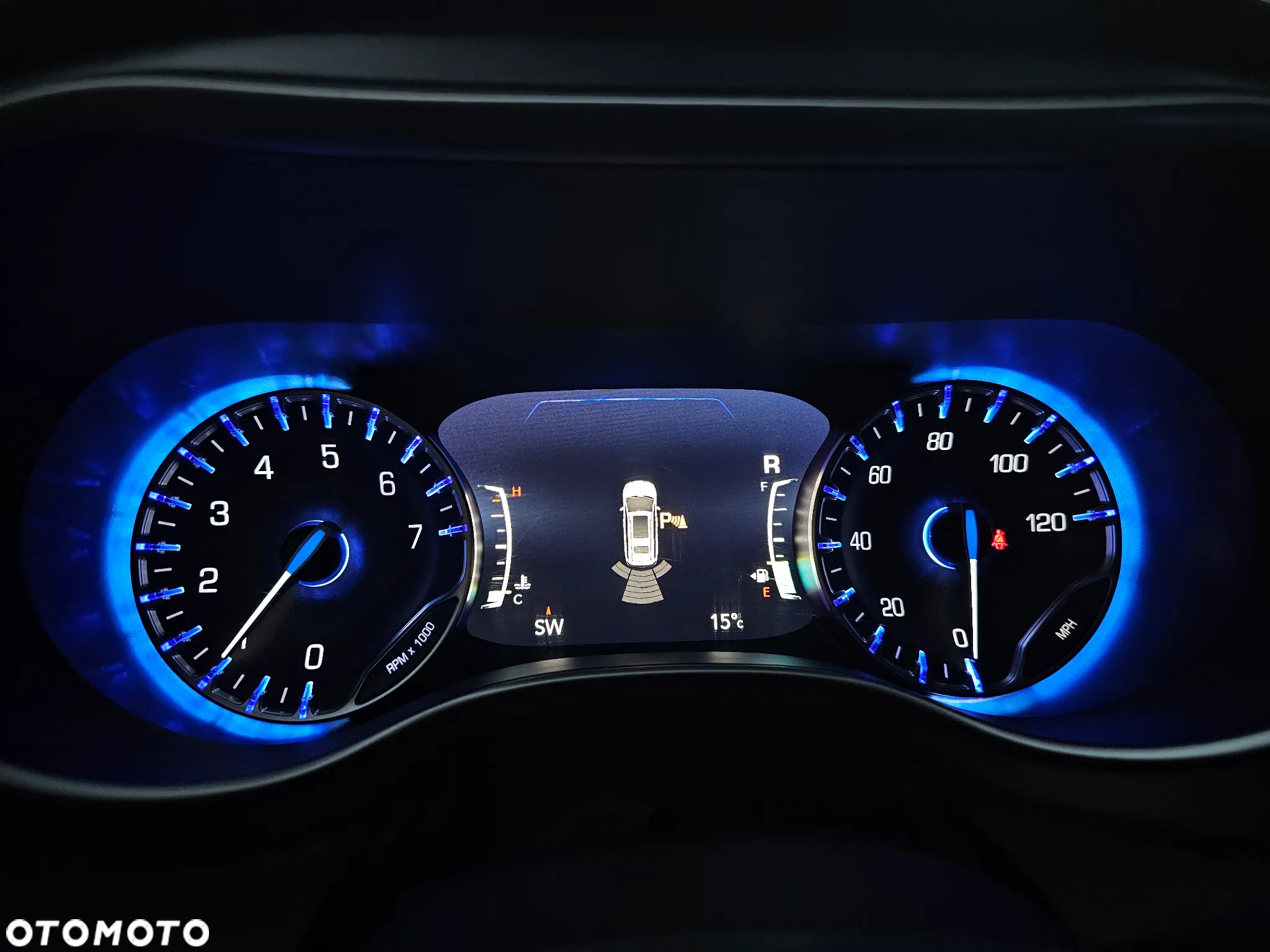 Chrysler Pacifica - 29