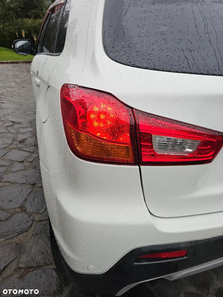 Mitsubishi ASX 1.8 DID Instyle NAVI 4WD AS&G - 10