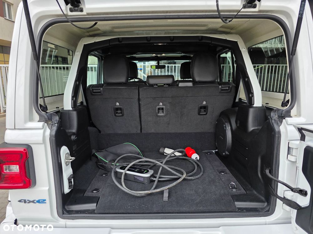 Jeep Wrangler Unlimited 2.0 Turbo PHEV 4xe Sahara - 31