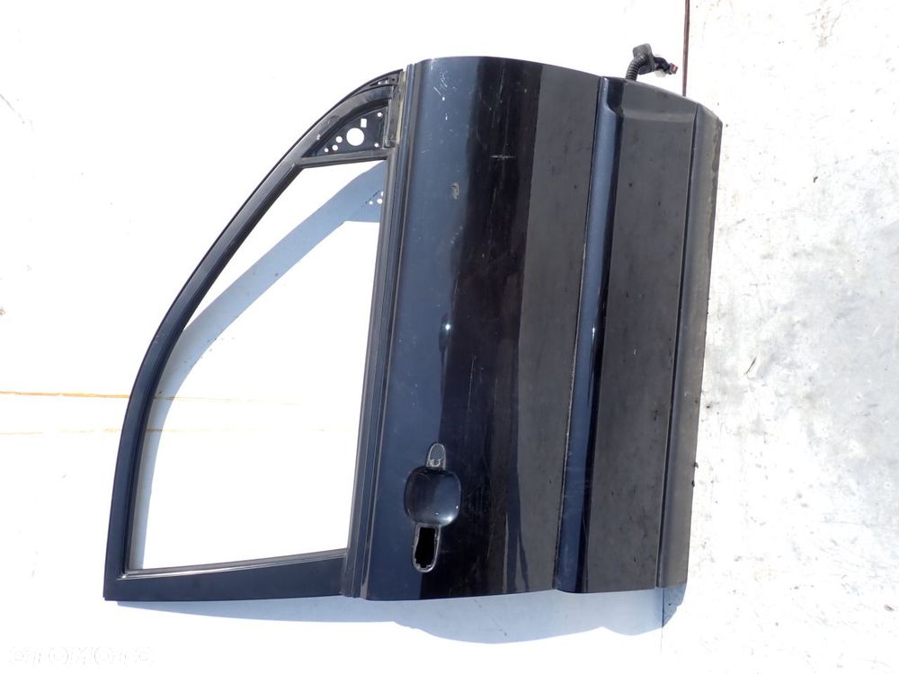 DRZWI PRAWY PRZÓD KIA SPORTAGE 2.0 II LIFT KOL:1K - 1