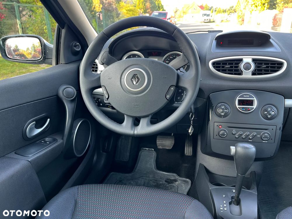 Renault Clio 1.6 16V Dynamique - 15