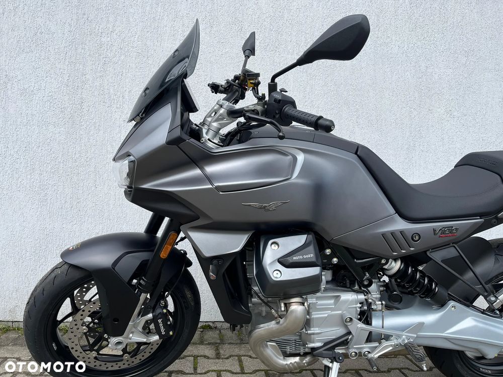 Moto Guzzi V100 Mandello - 3