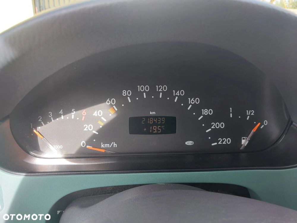 Mercedes-Benz Klasa A 140 Classic - 17