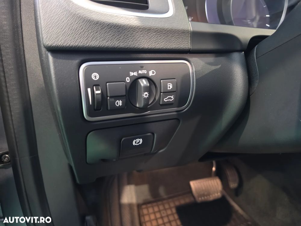 Volvo V60 - 17