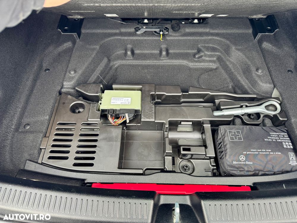 Mercedes-Benz A 180 - 19